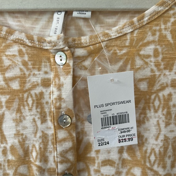 Women’s Yellow Blouse - Picture 3 of 7